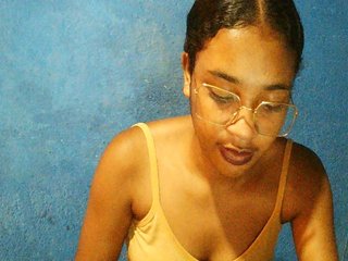 TriciaBella Porn Show