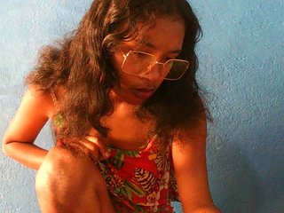 TriciaBella Porn Show