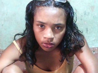 TriciaBella Porn Show