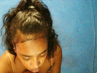 TriciaBella Porn Show