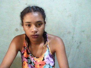 TriciaBella Porn Show