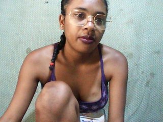 TriciaBella Porn Show