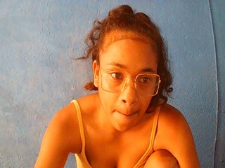 TriciaBella Porn Show