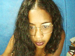 TriciaBella Porn Show