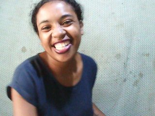 TriciaBella Porn Show