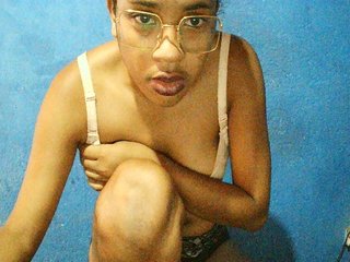 TriciaBella Porn Show