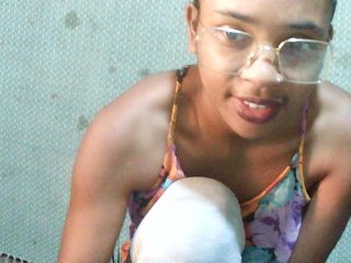 TriciaBella Porn Show