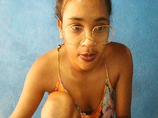 TriciaBella Porn Show