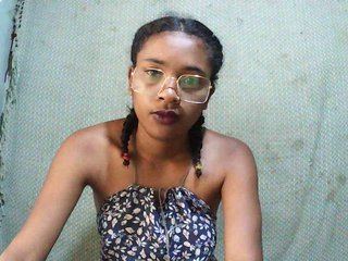 TriciaBella Porn Show