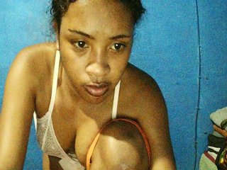 TriciaBella Porn Show