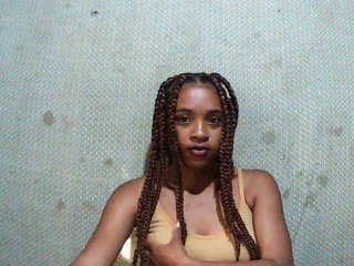 TriciaBella Porn Show