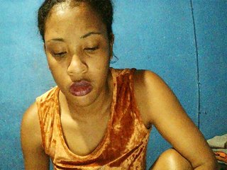 TriciaBella Porn Show