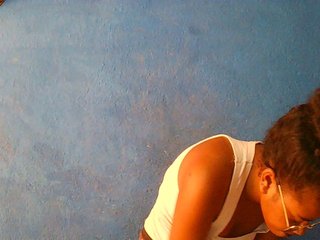 TriciaBella Porn Show