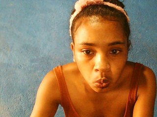 TriciaBella Porn Show