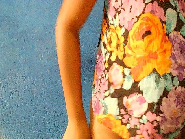 TriciaBella's BongaCams show and profile