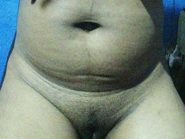 TriciaBella's BongaCams show and profile