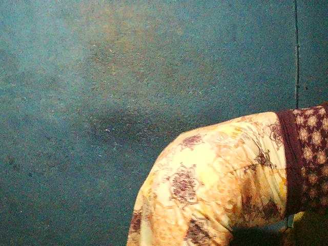 TriciaBella's BongaCams show and profile