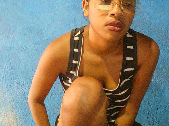 TriciaBella — Dirty,cute,caring, always wet,I love vibration,lick my pussy