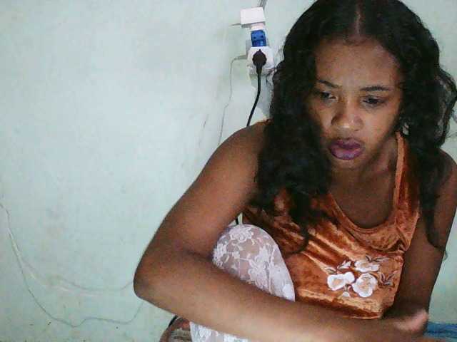 TriciaBella Live Cam on BongaCams