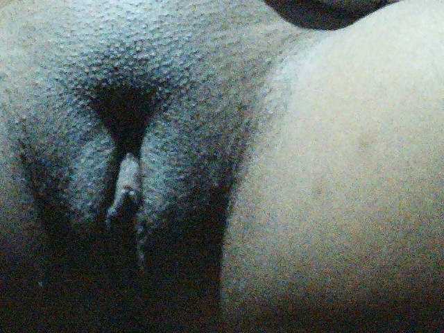 TriciaBella's BongaCams show and profile