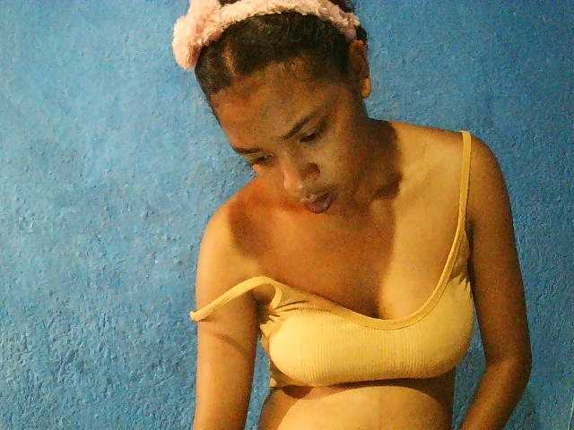 BongaCams TriciaBella is Freechat TriciaBella — Dirty,cute,caring, always wet,I love vibration,lick my pussy