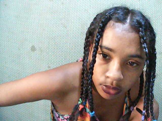 TriciaBella Live Cam on BongaCams