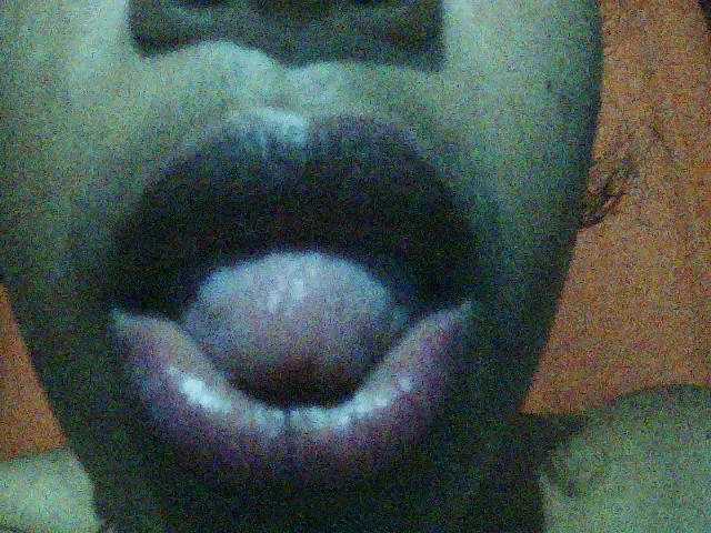 TriciaBella's BongaCams show and profile