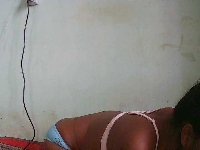 TriciaBella's BongaCams show and profile