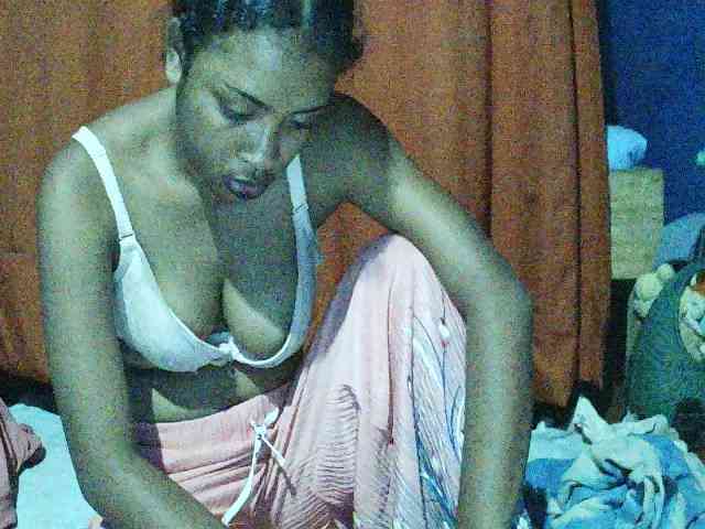 TriciaBella TriciaBella