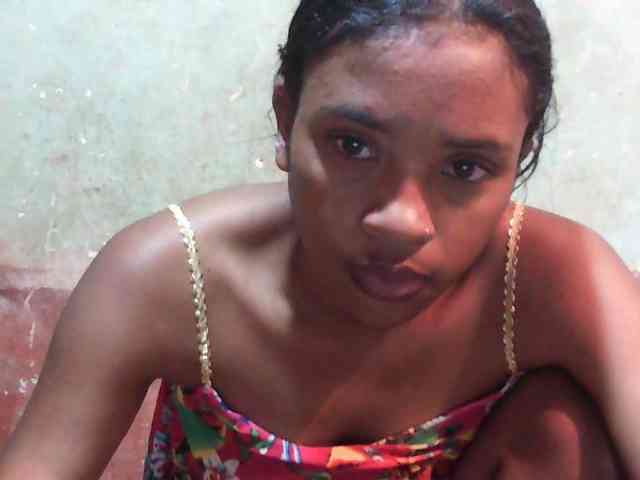 TriciaBella webcam