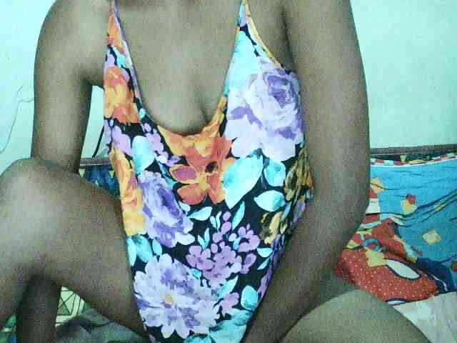 TriciaBella Live Webcam on BongaCams