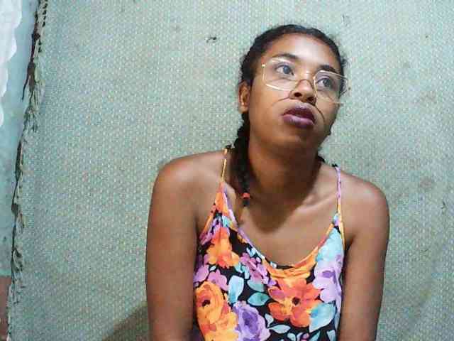 TriciaBella TriciaBella