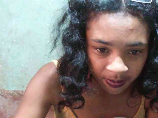 TriciaBella webcam