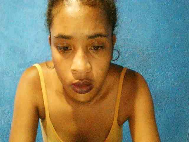 TriciaBella Live Webcam on BongaCams