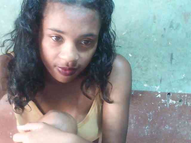 TriciaBella webcam