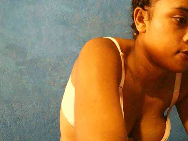 TriciaBella Live Webcam on BongaCams