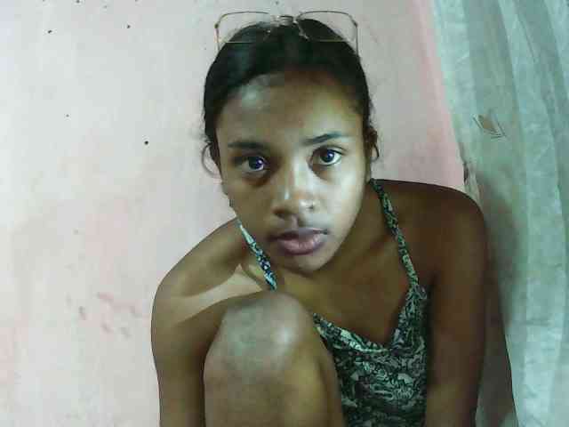TriciaBella webcam