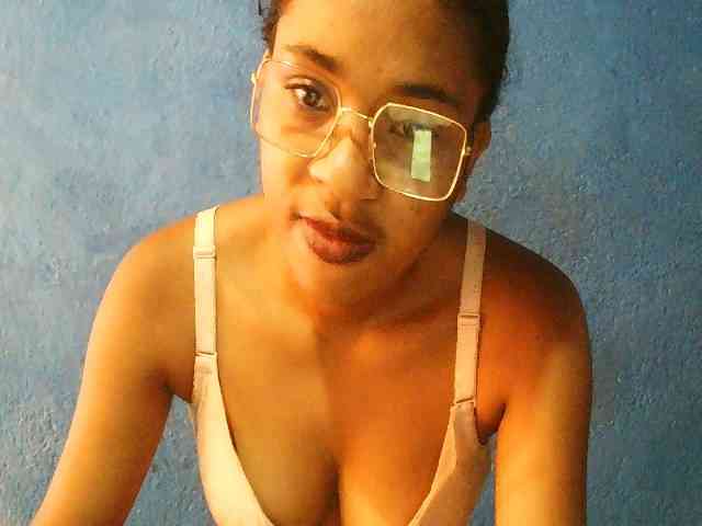 TriciaBella TriciaBella