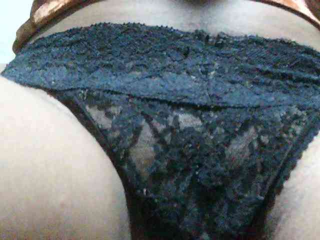 TriciaBella webcam