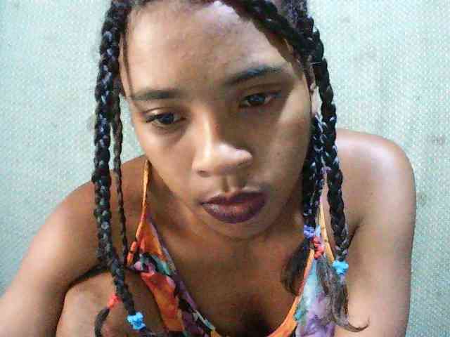 TriciaBella Live Webcam on BongaCams