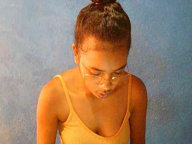 TriciaBella Live Webcam on BongaCams