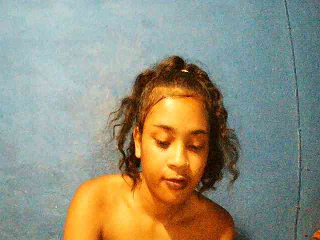 TriciaBella TriciaBella