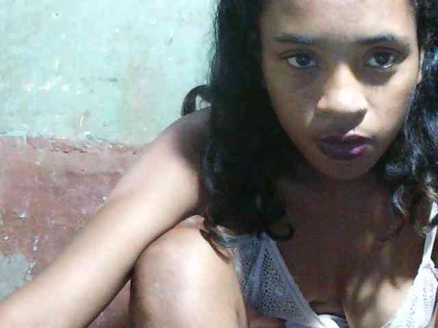 TriciaBella webcam