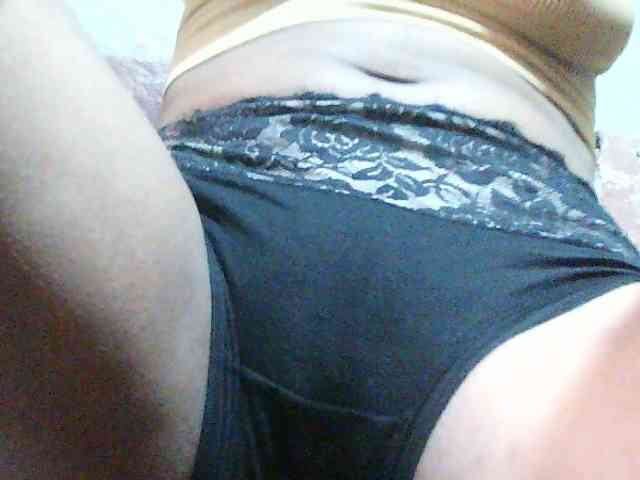 TriciaBella webcam