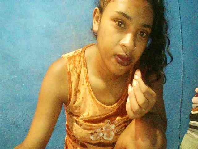 TriciaBella Live Webcam on BongaCams