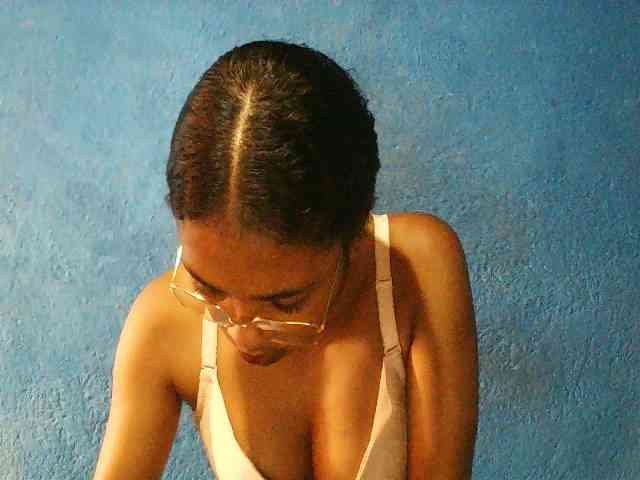 TriciaBella TriciaBella