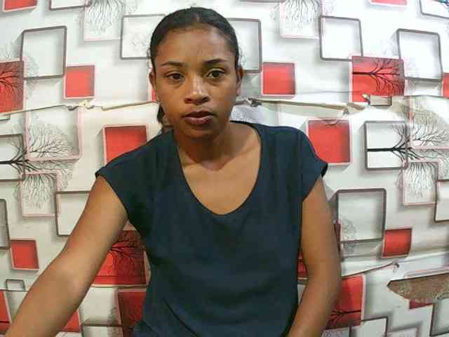 TriciaBella webcam