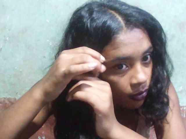 TriciaBella webcam