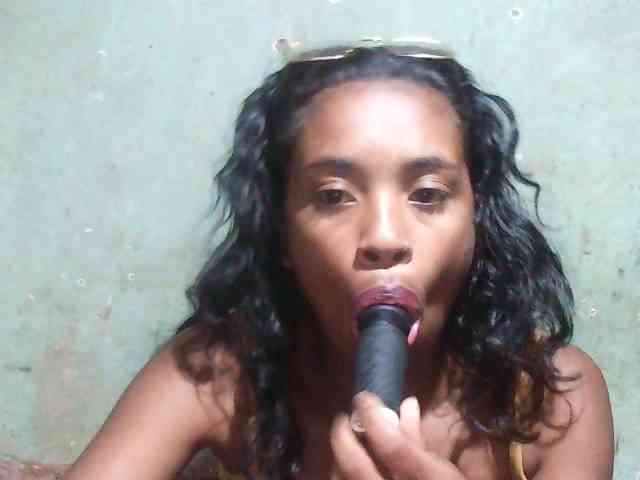 TriciaBella webcam