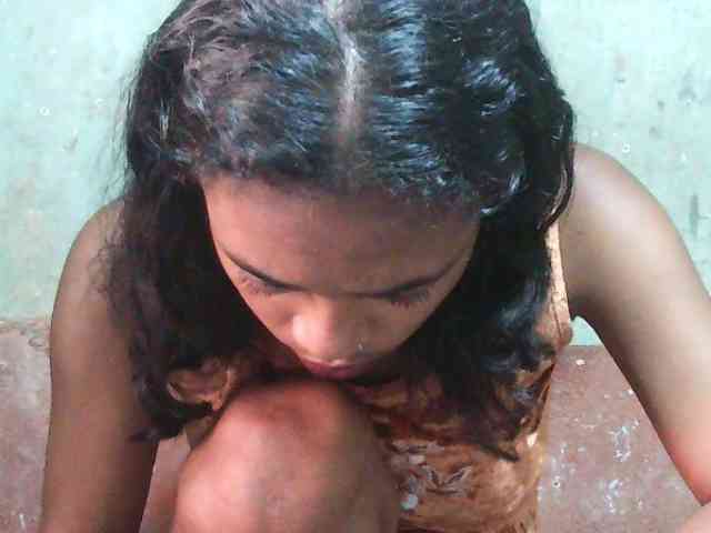TriciaBella webcam